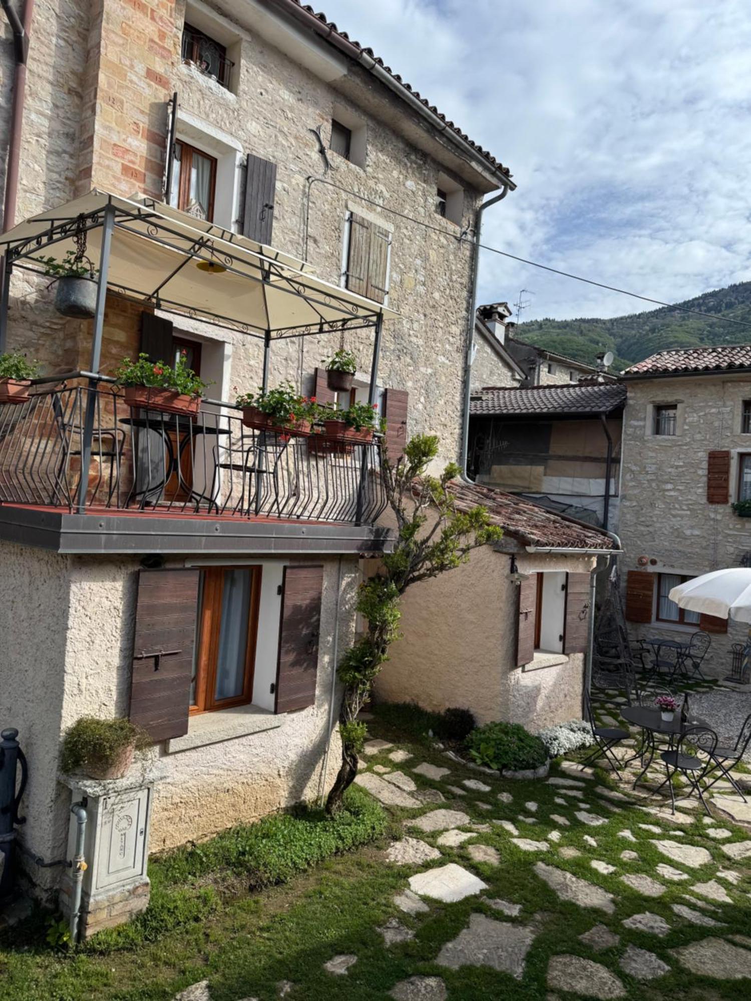 Casa Angela Stayerat A Segusino Valdobbiadene Sequsino Zewnętrze zdjęcie